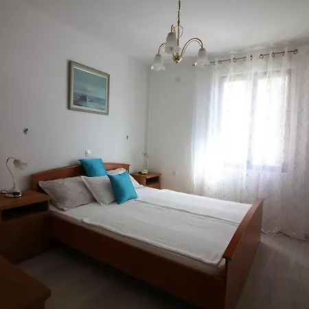 Apartmani Niessner Malinska Exterior photo